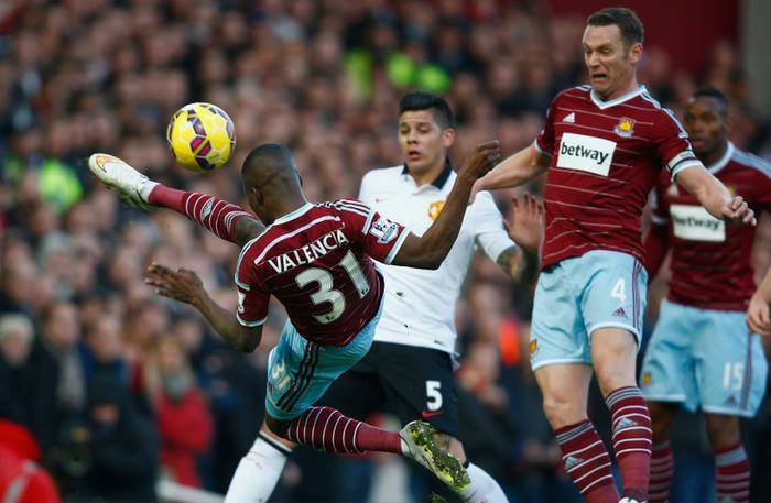 中超历年冠军回顾：深圳健力宝夺元年冠军，海港完成三连冠